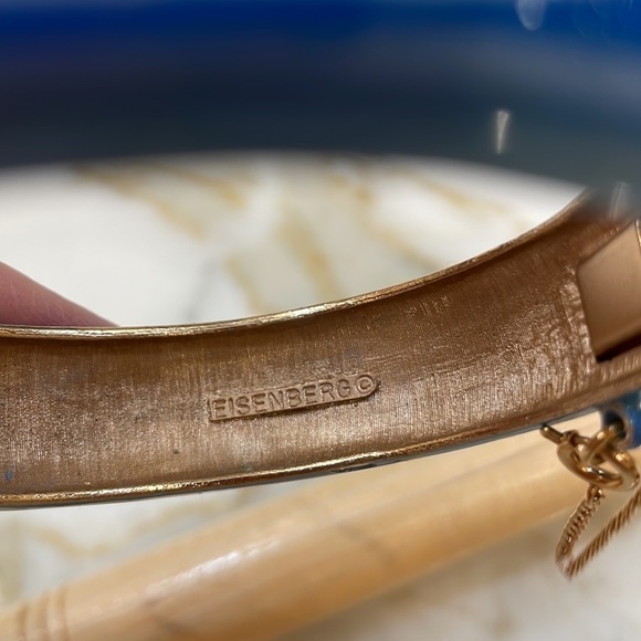 Eisenberg Enamels Hand Painted Hinged Blues & Gold Bracelet—Beautiful!! NWT - Picture 6 of 9